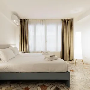 Apartment Giordano Luxury, Florence