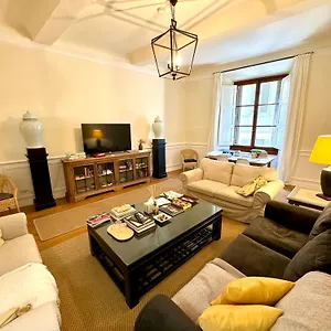 Apartment Tintori Elegant By Rebnb, Florence